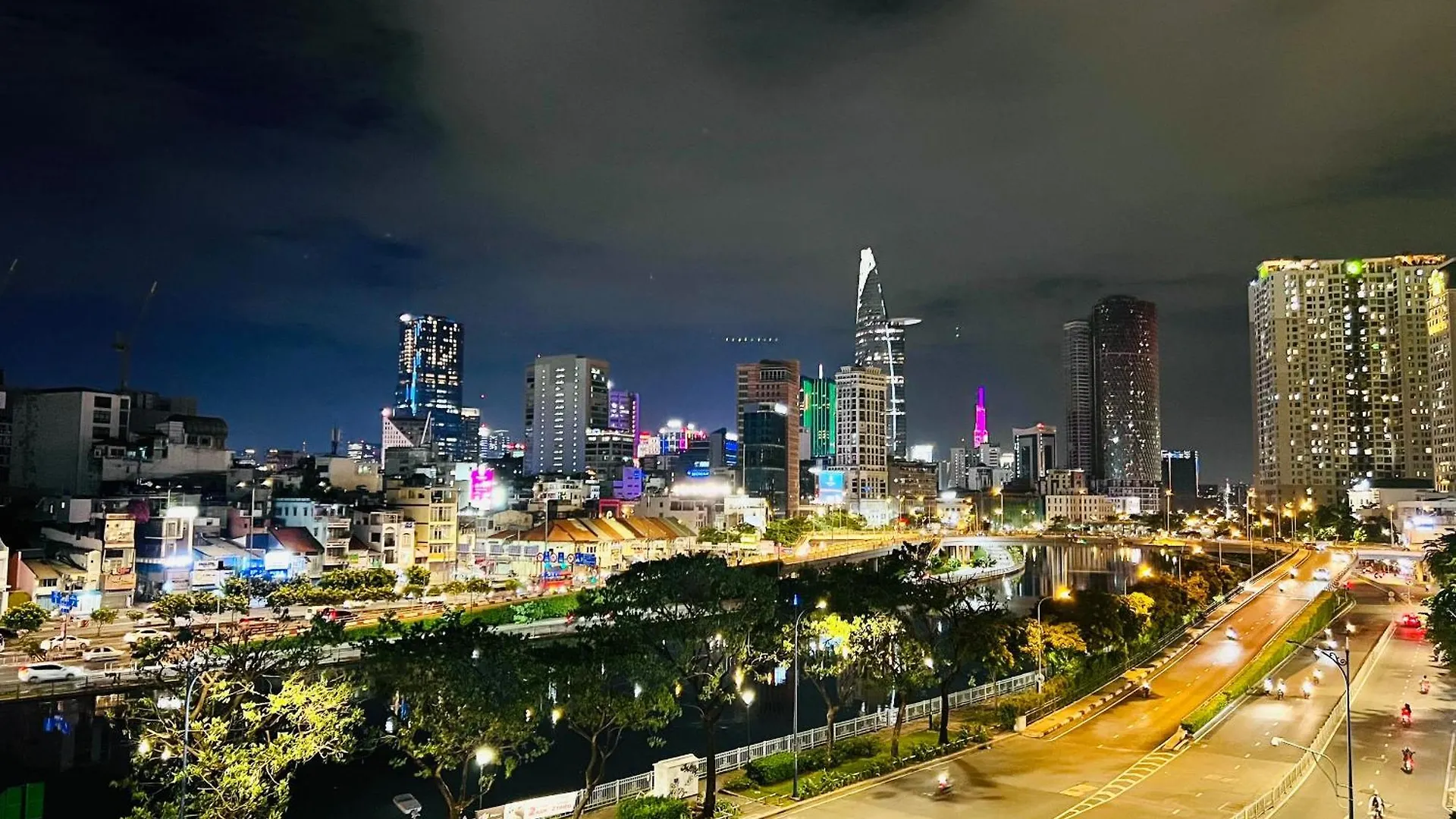 Yomo Apartment Millennium Ho Chi Minh City