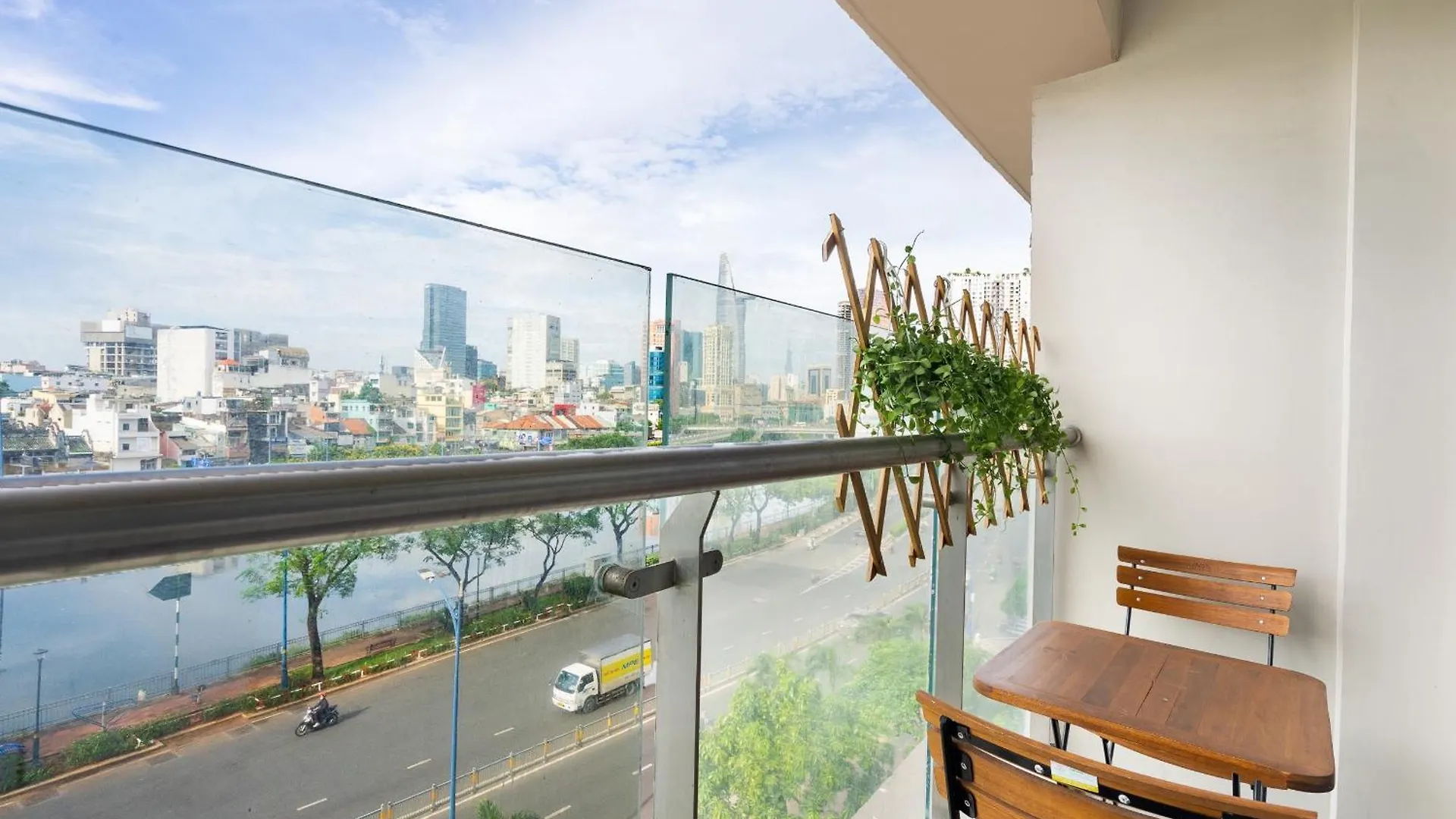 Yomo Apartment Millennium Ho Chi Minh City