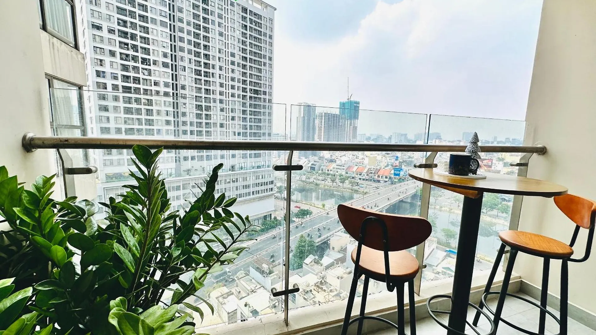 Yomo Apartment Millennium Ho Chi Minh City
