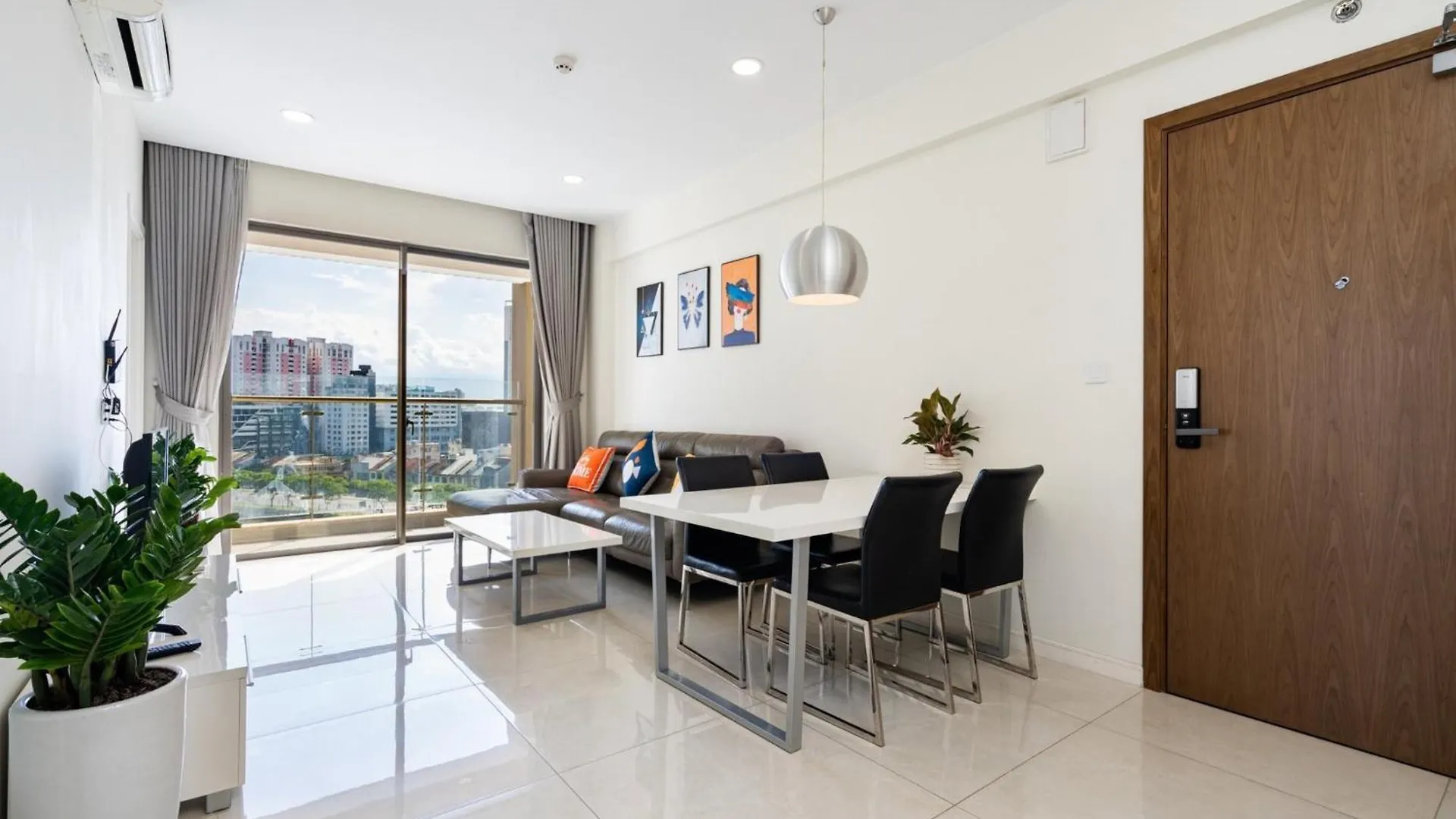 Yomo Apartment Millennium Ho Chi Minh City 0*,